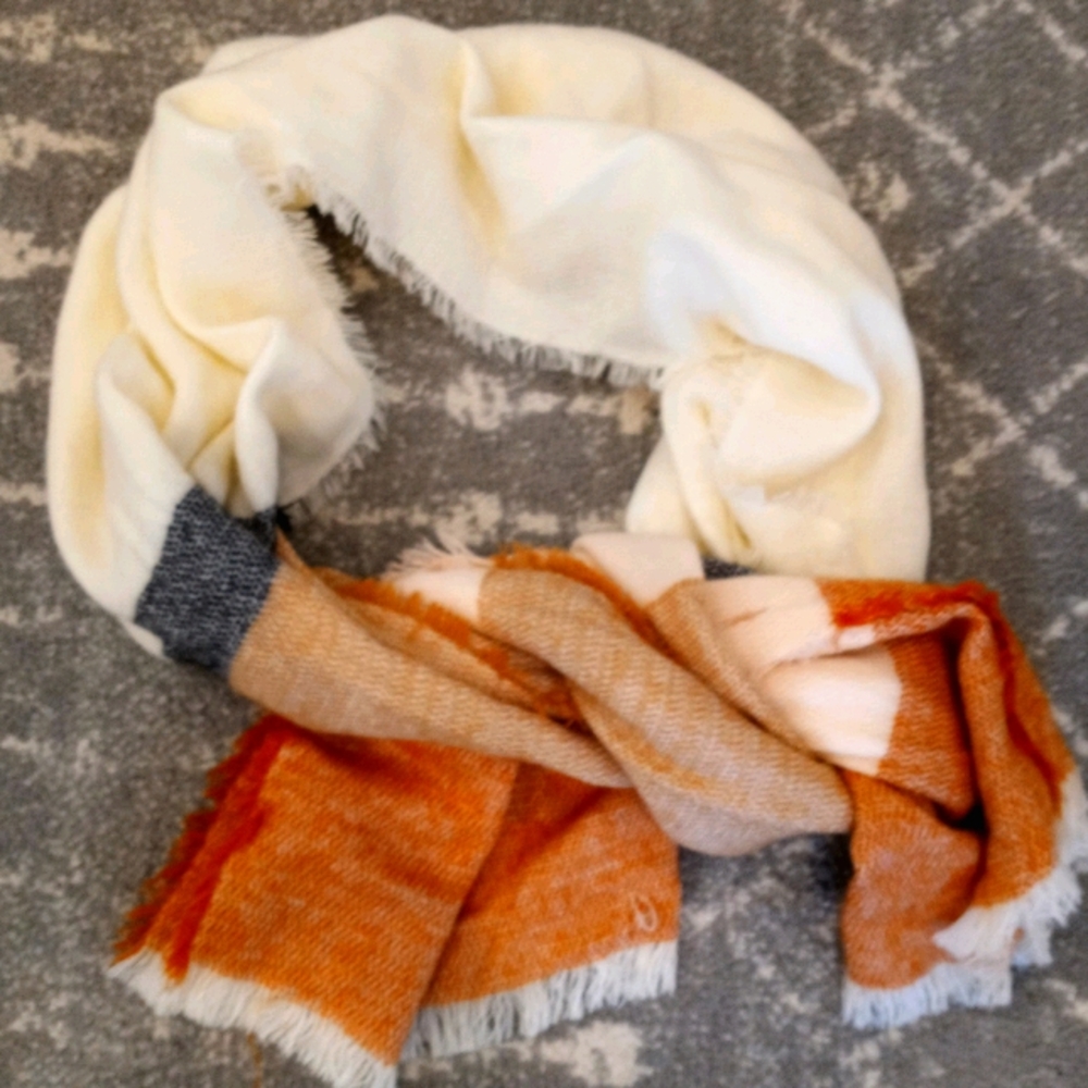 Oversized Scarf 🧡🖤🤎🤍